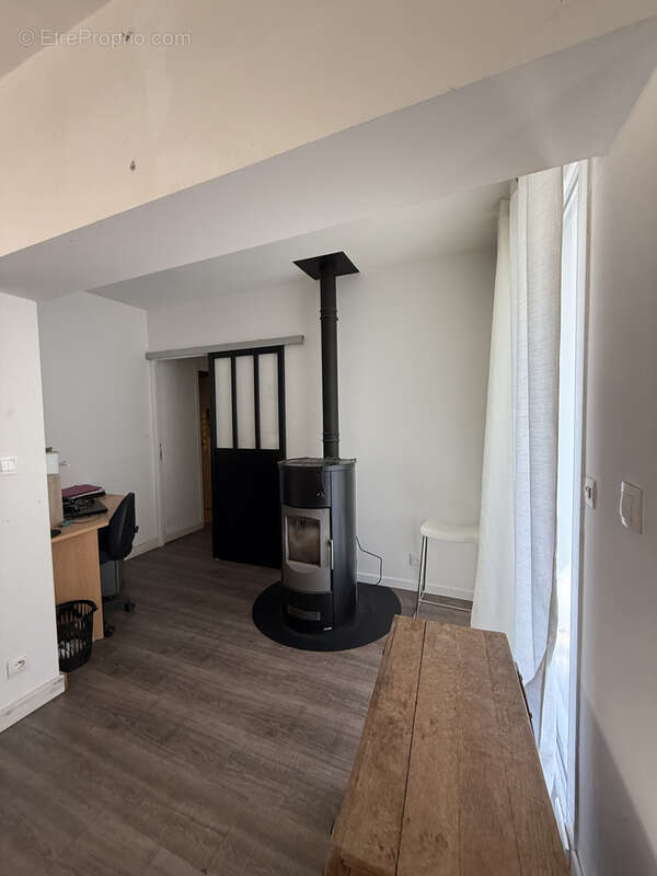 Maison à FONTCOUVERTE