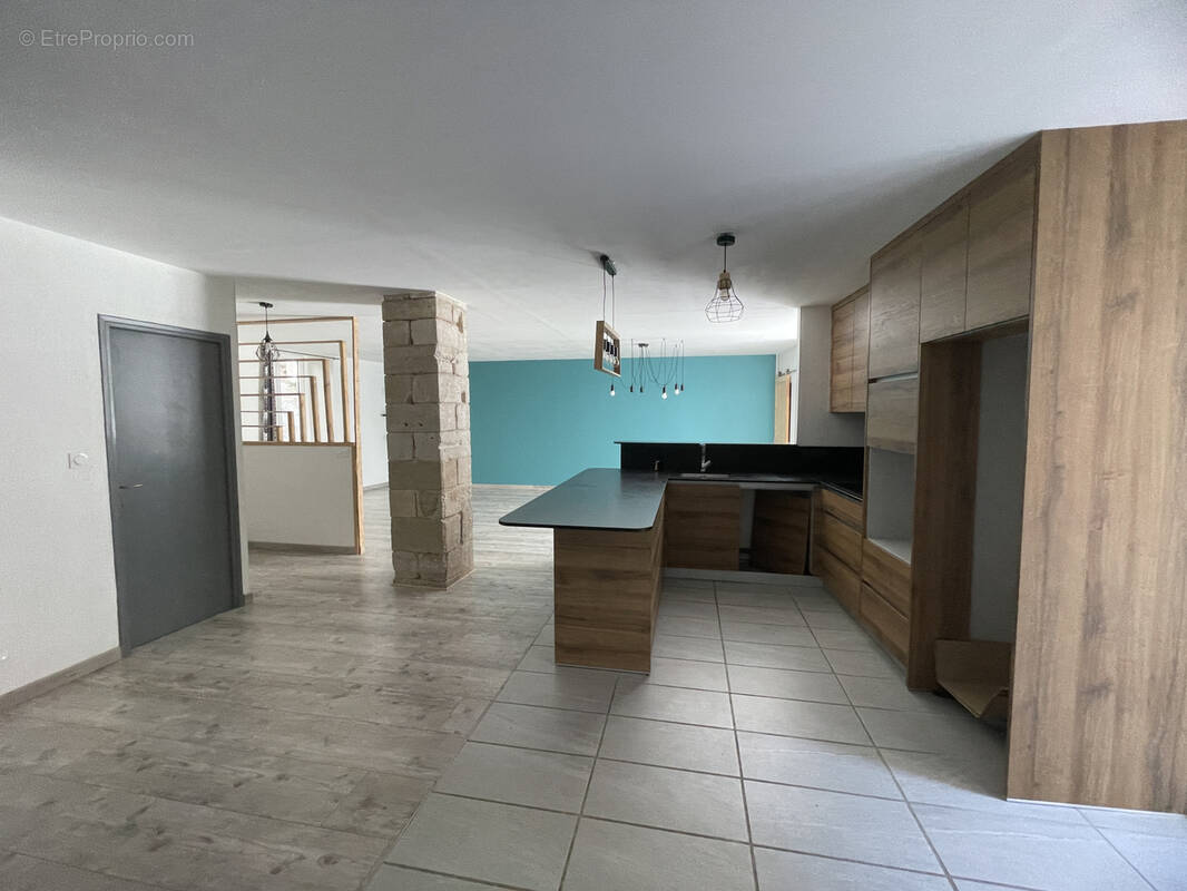 Appartement à SAINT-AFFRIQUE