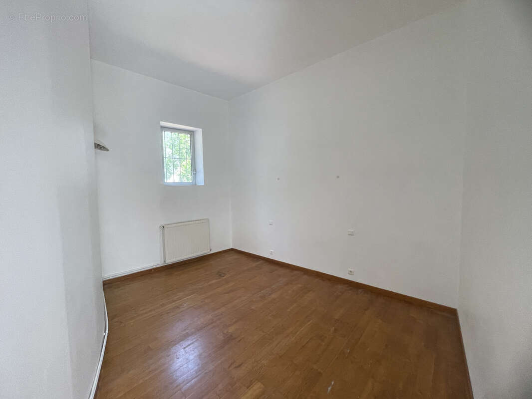 Appartement à SAINT-AFFRIQUE