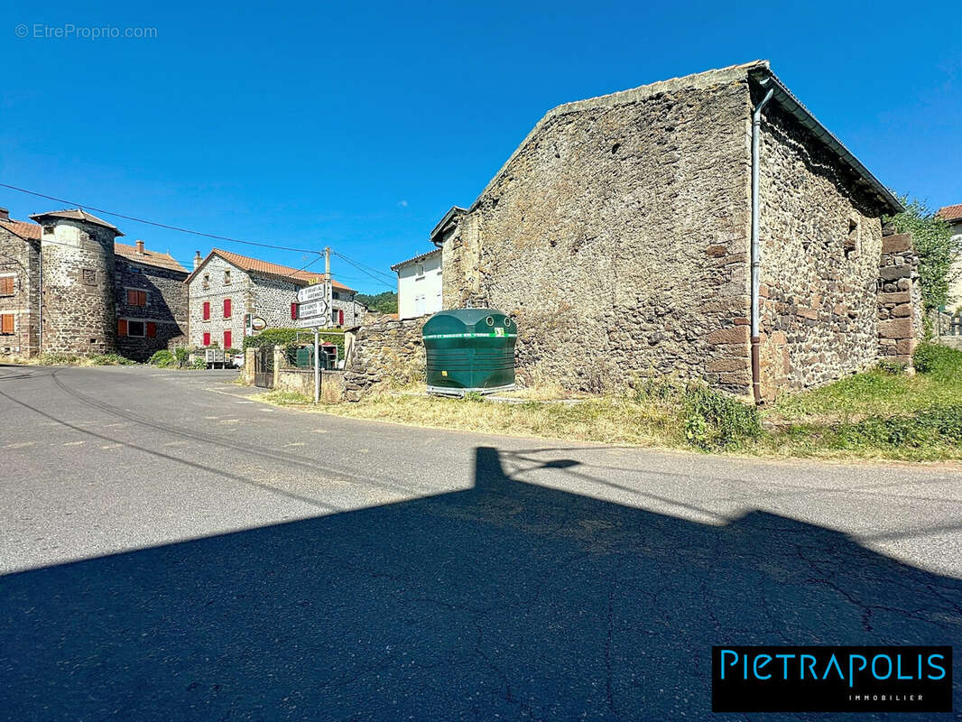 Maison à SAINT-JEAN-DE-NAY