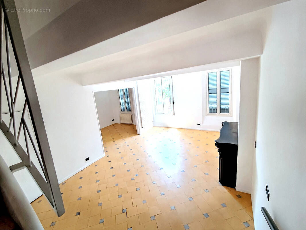 Appartement à DRAGUIGNAN