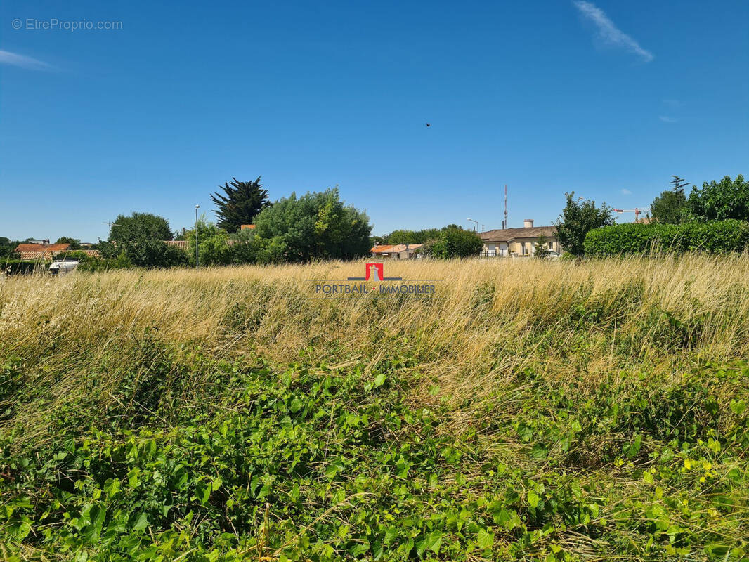 Terrain à BLAYE