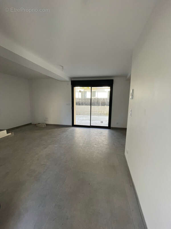 Maison à FRANCHEVILLE