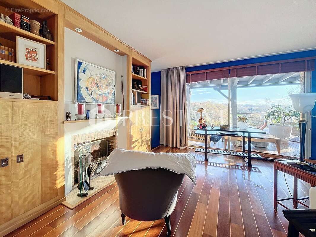 Maison à BASSUSSARRY