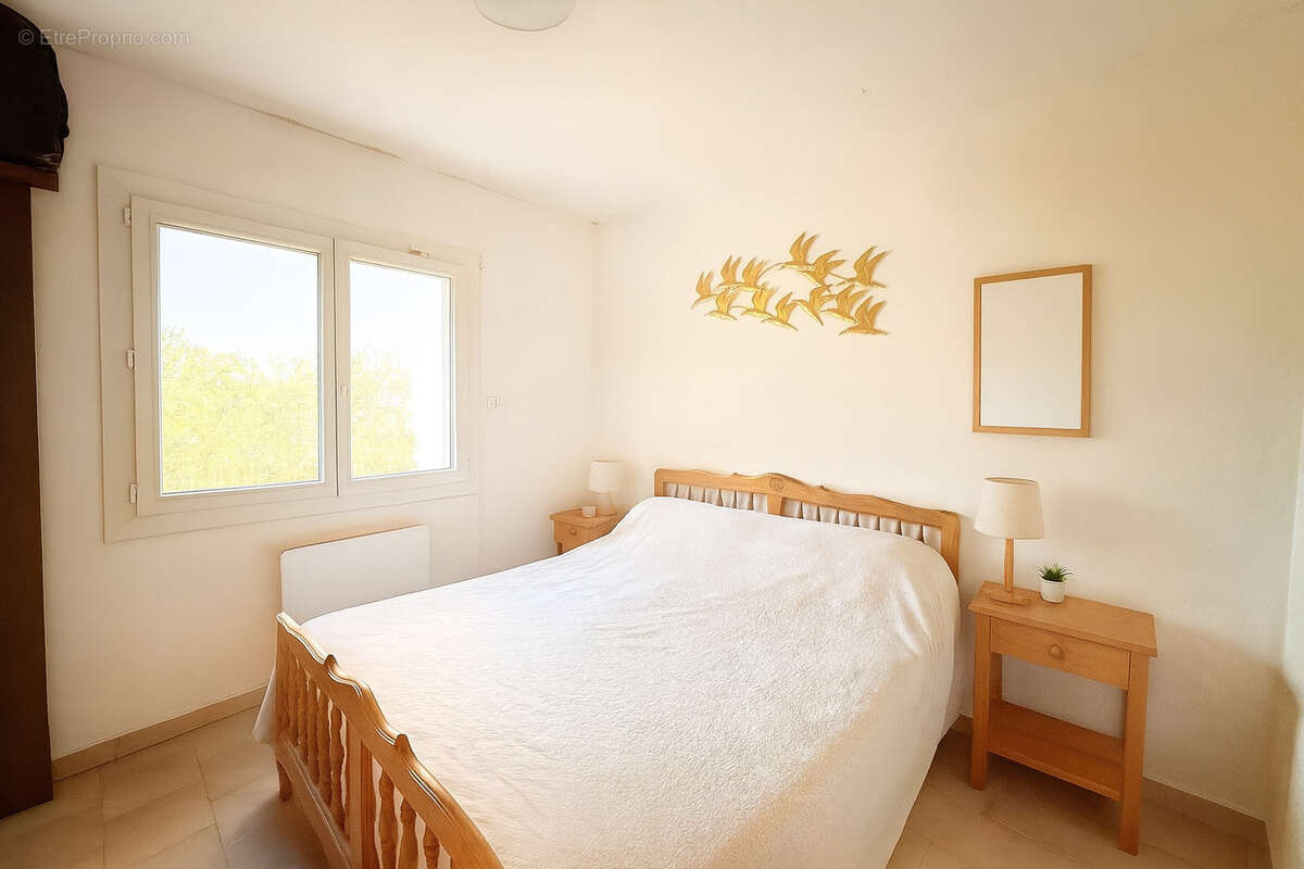 Appartement à SIX-FOURS-LES-PLAGES