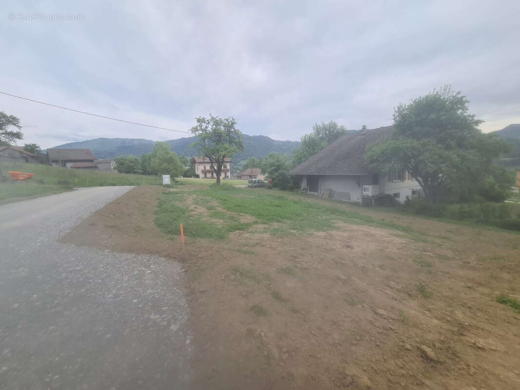 Terrain à BURDIGNIN