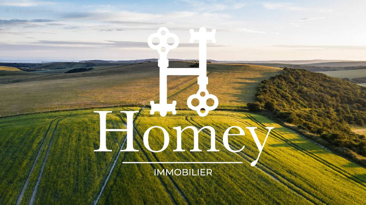 Terrain à BURDIGNIN