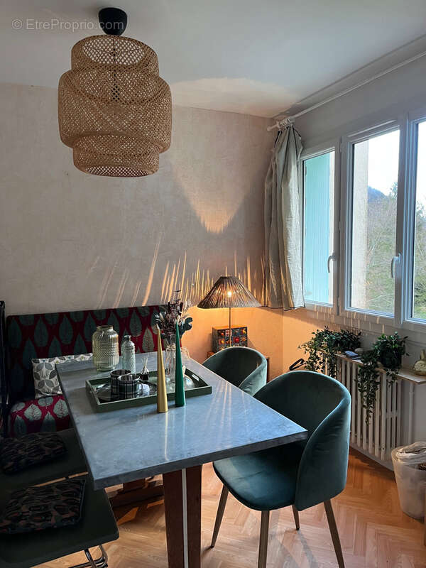 Appartement à COUFLENS