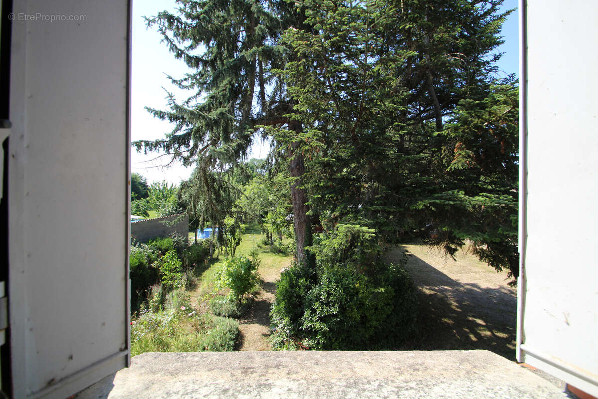 Maison à SALIGNY-SUR-ROUDON