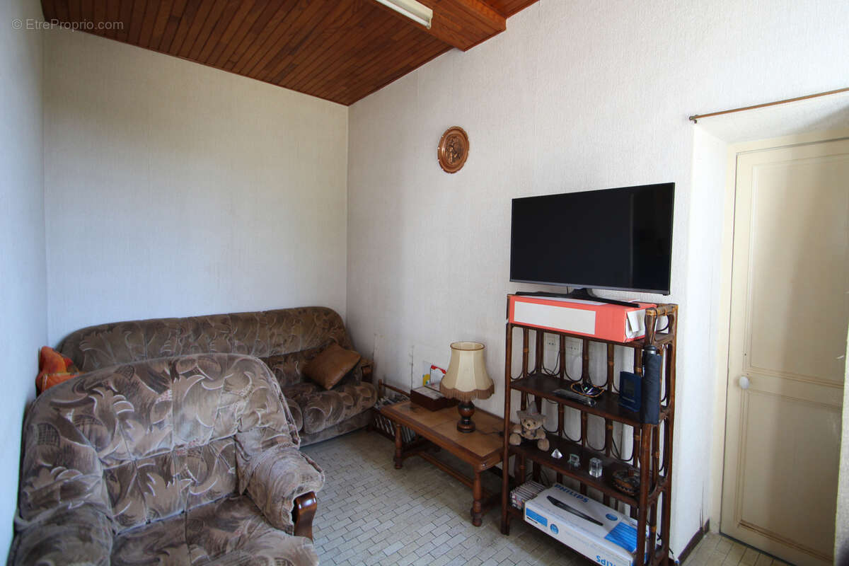 Maison à SALIGNY-SUR-ROUDON