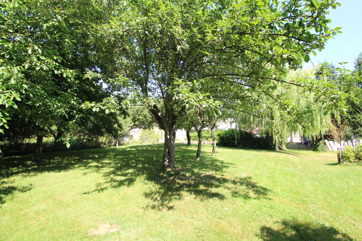 Maison à SALIGNY-SUR-ROUDON