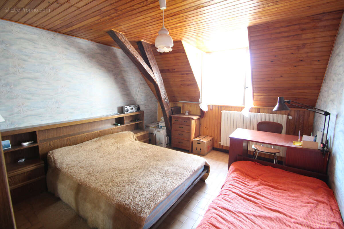 Maison à SALIGNY-SUR-ROUDON