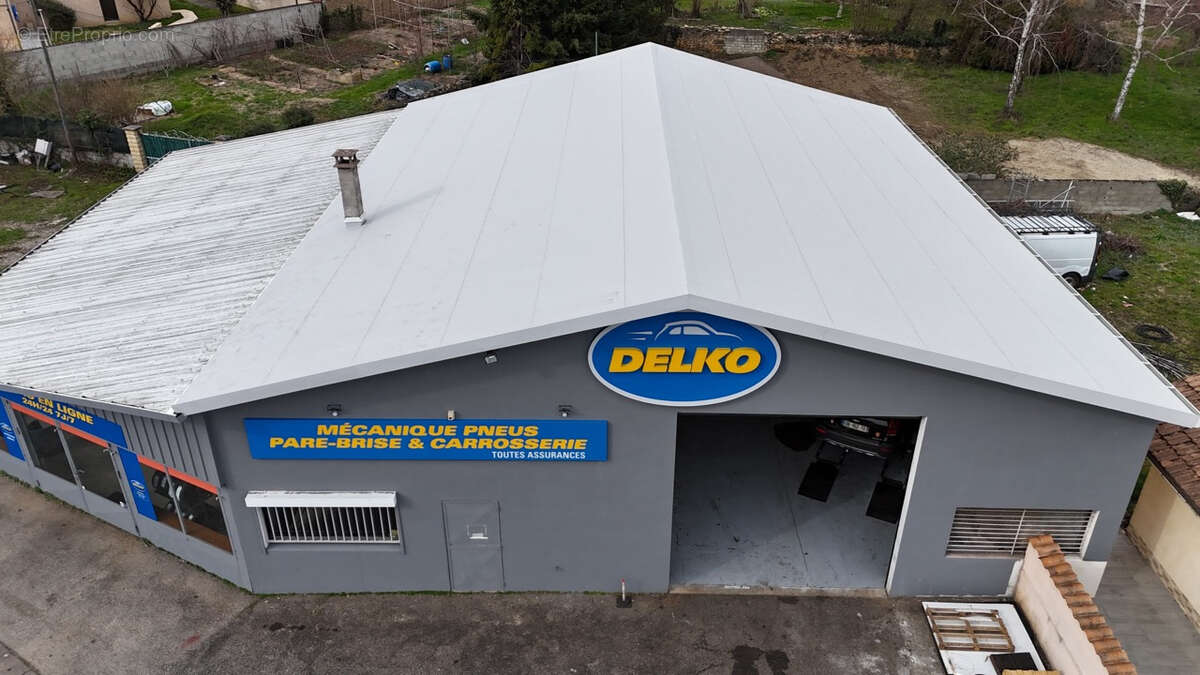 Commerce à L&#039;ISLE-D&#039;ABEAU