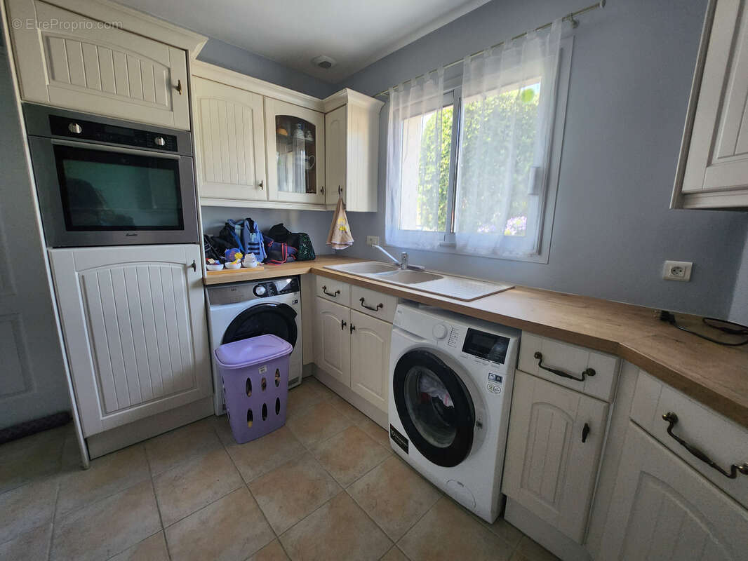 Maison à LES MAGNILS-REIGNIERS