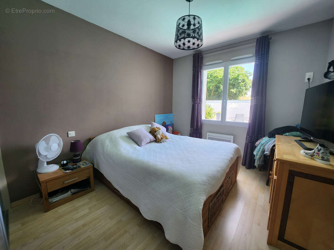 Maison à LES MAGNILS-REIGNIERS