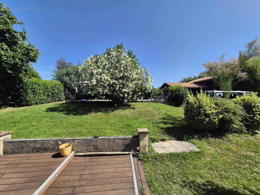 Maison à SAINT-EXUPERY