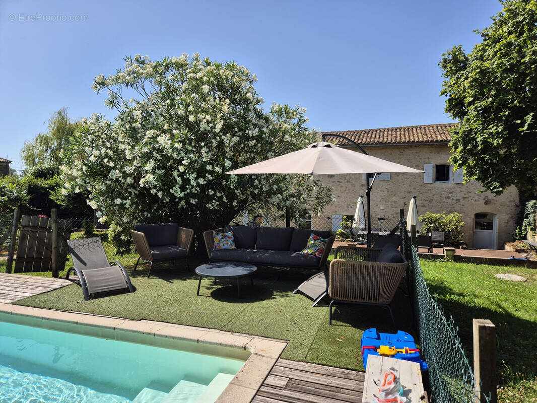 Maison à SAINT-EXUPERY