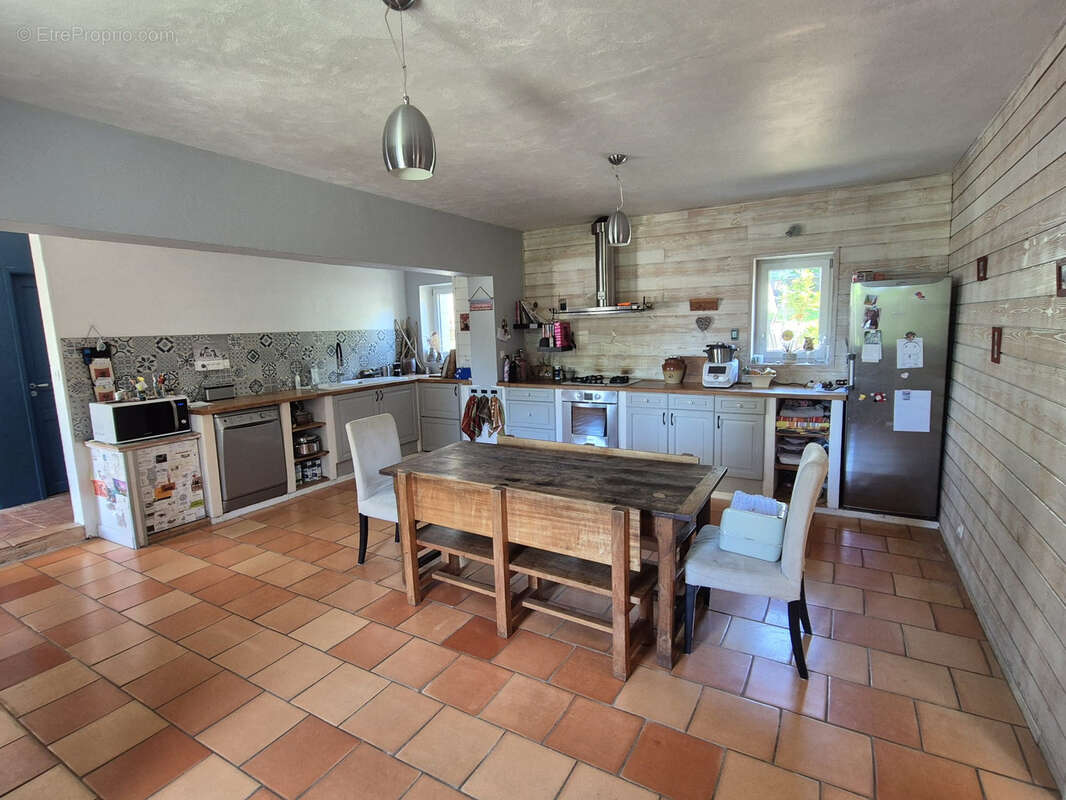 Maison à SAINT-EXUPERY