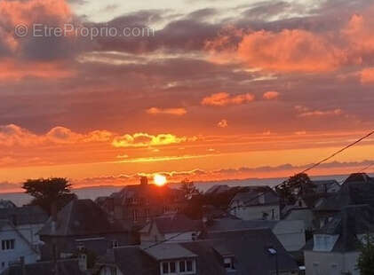 Maison à JULLOUVILLE