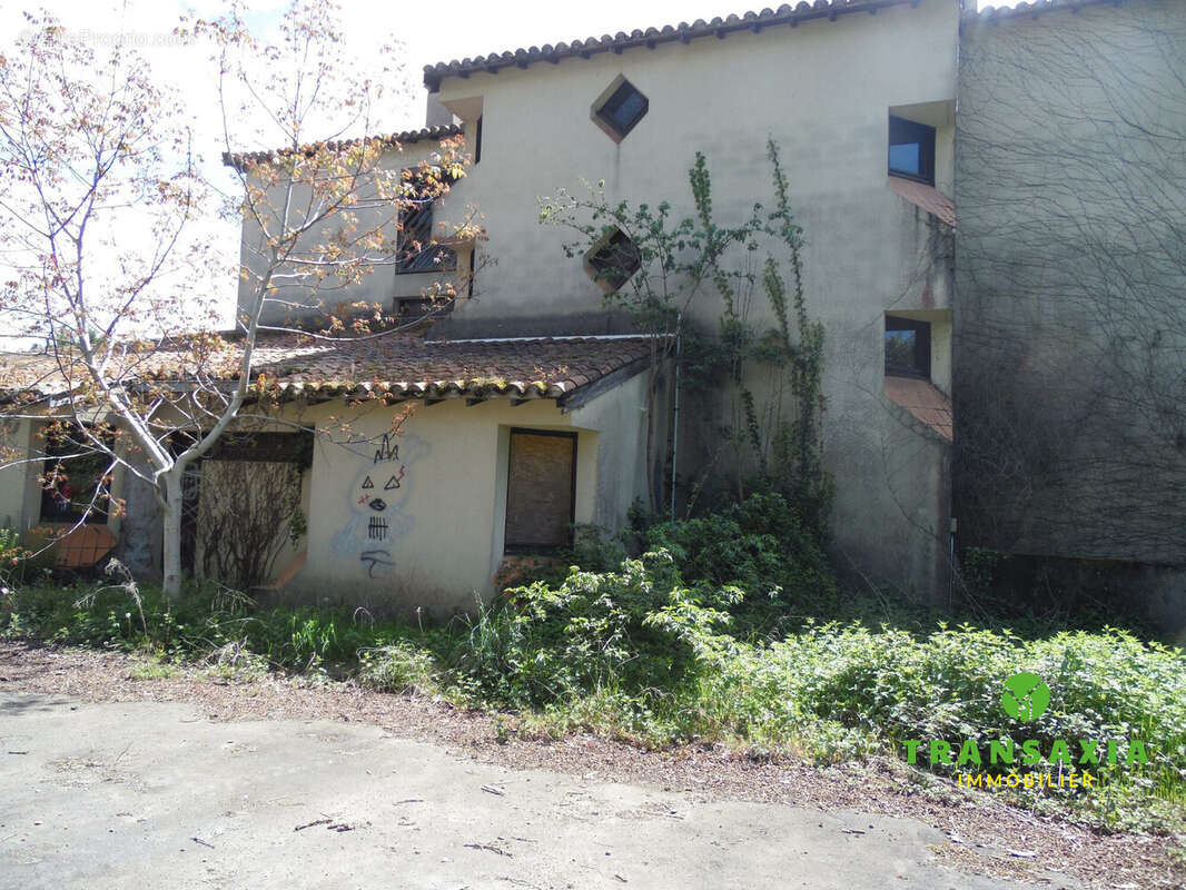 Vue arrière - Maison à BARBAZAN