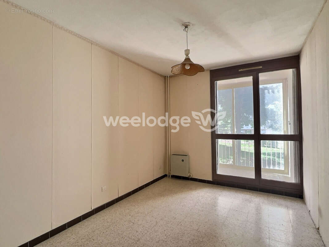 Appartement à MARSEILLE-12E