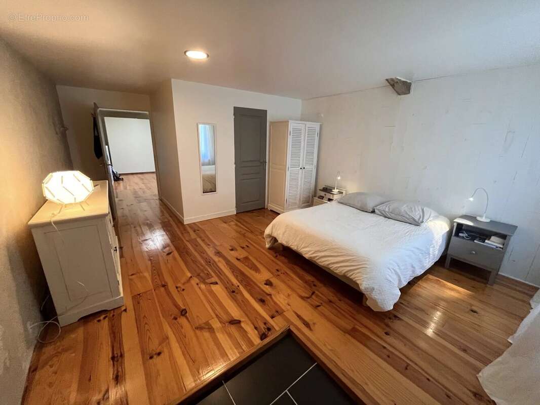 Maison à SAINT-PRIVAT-DES-PRES