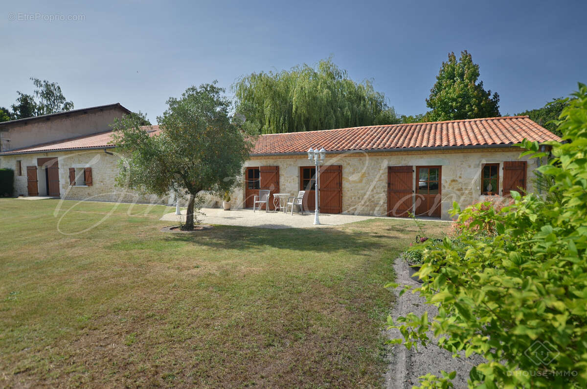 Maison à GAILLAN-EN-MEDOC