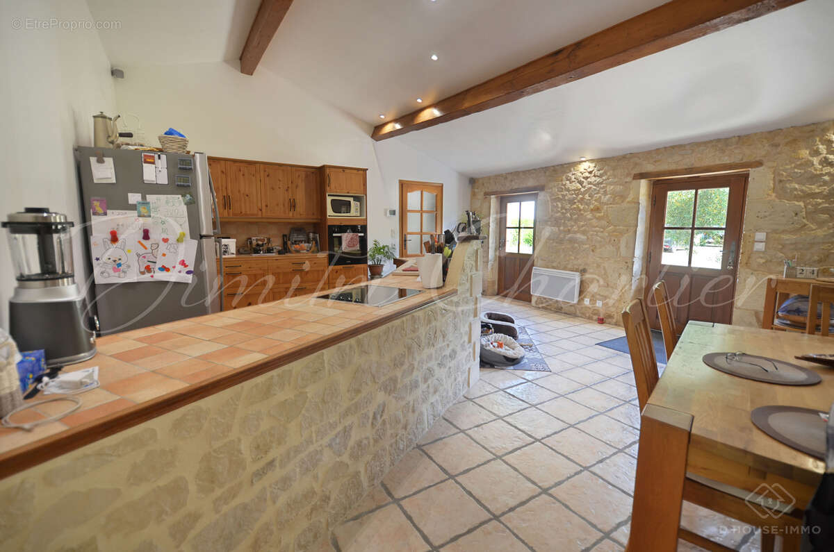 Maison à GAILLAN-EN-MEDOC