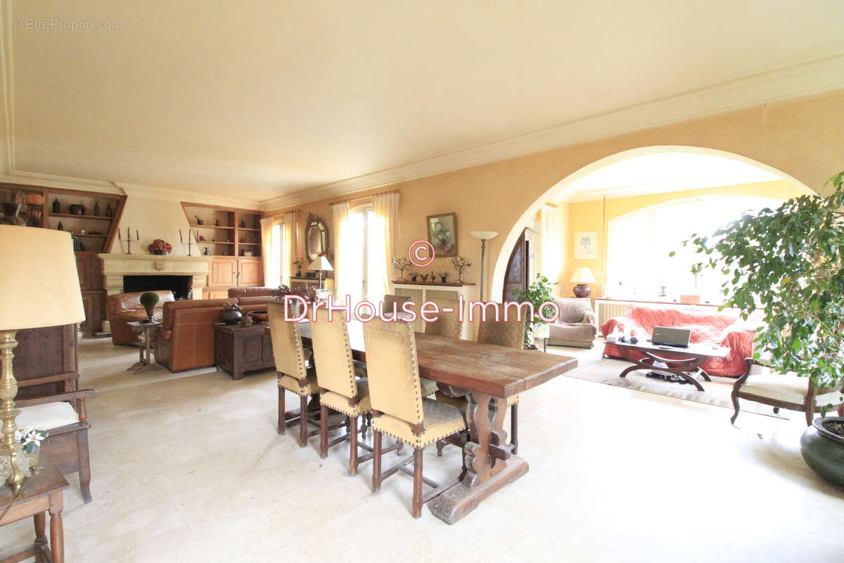 Maison à LE NEUBOURG