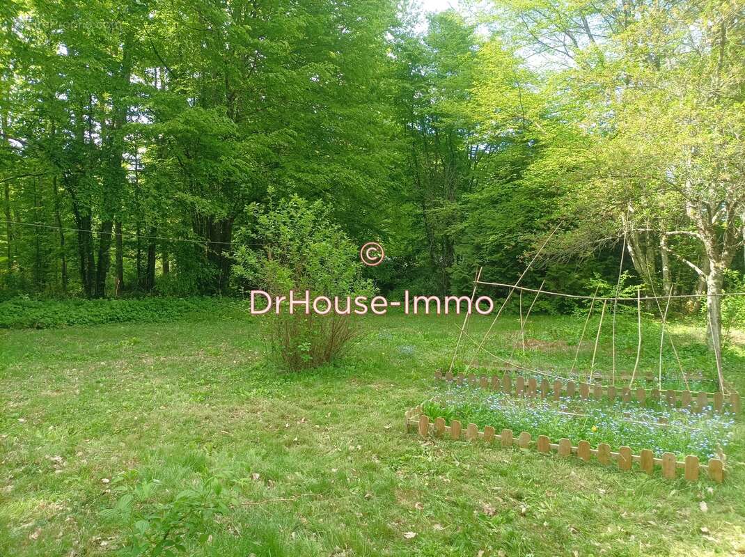 Maison à SAINT-GERMAIN-DES-PRES