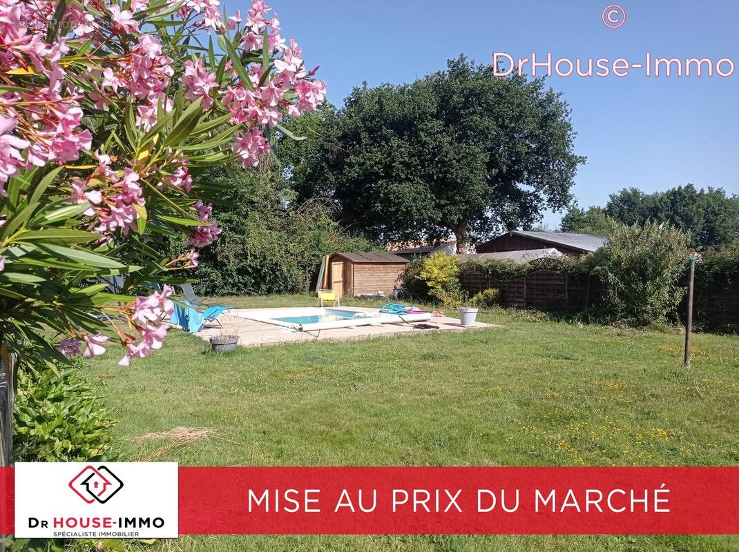 Maison à SAINT-MAIXENT-SUR-VIE