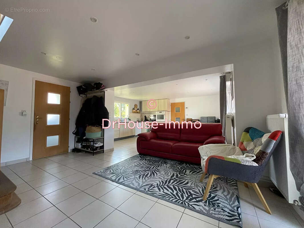 Maison à SAINT-MAIXENT-SUR-VIE