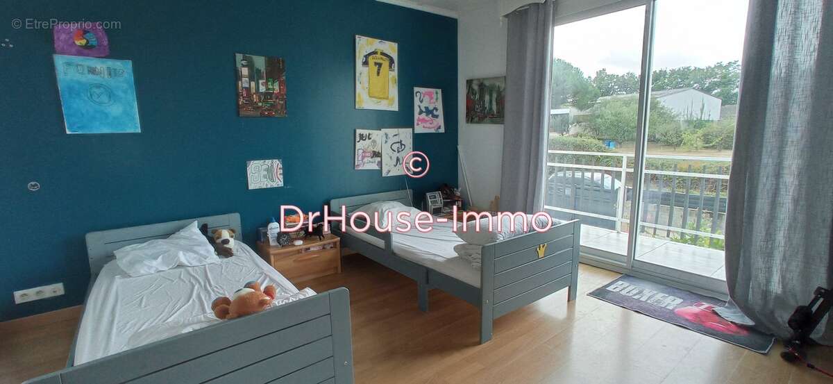 Maison à SAINT-MAIXENT-SUR-VIE