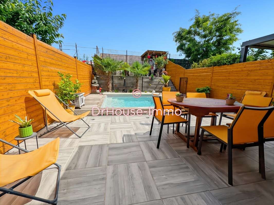 Maison à SAINT-PRIEST