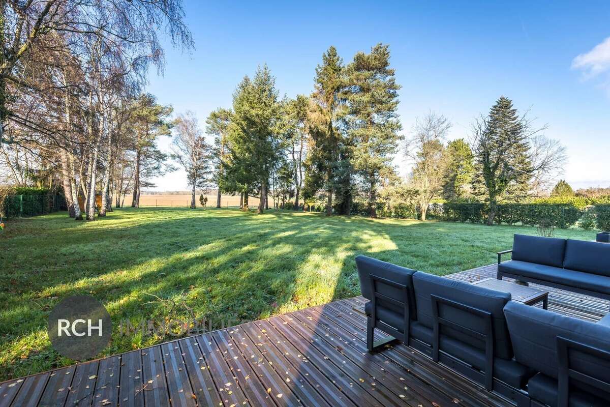 Maison à DAMPIERRE-EN-YVELINES