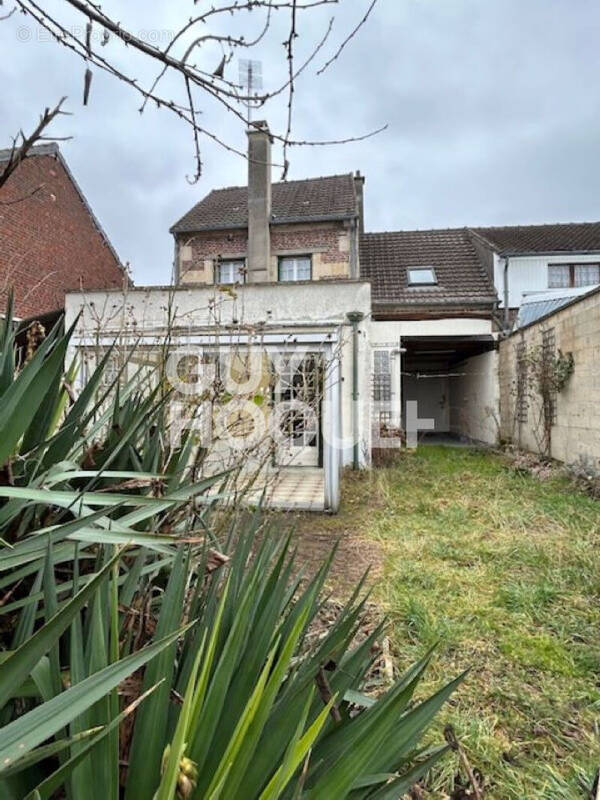 Maison à LACROIX-SAINT-OUEN