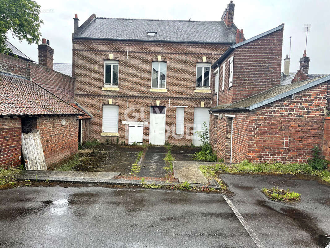 Appartement à SAINT-JUST-EN-CHAUSSEE