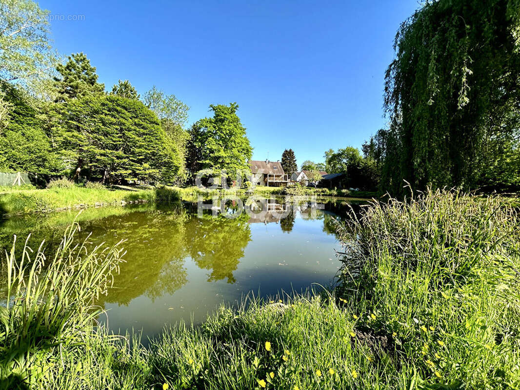Maison à TRACY-LE-MONT