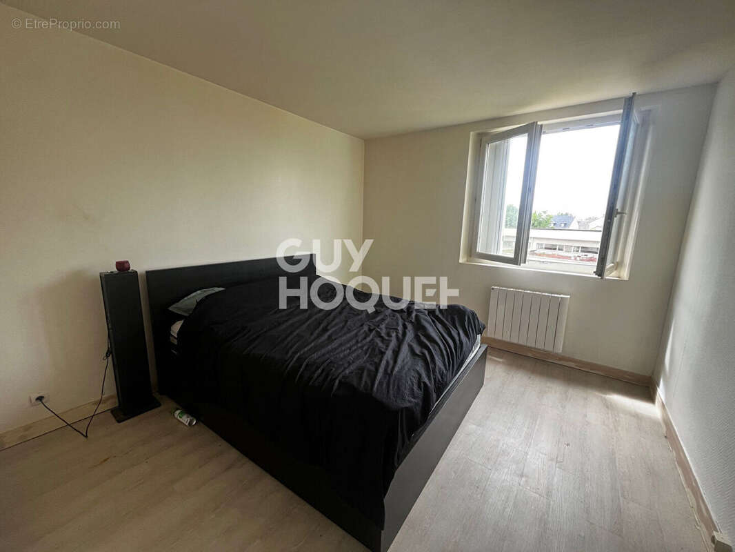 Appartement à LACROIX-SAINT-OUEN