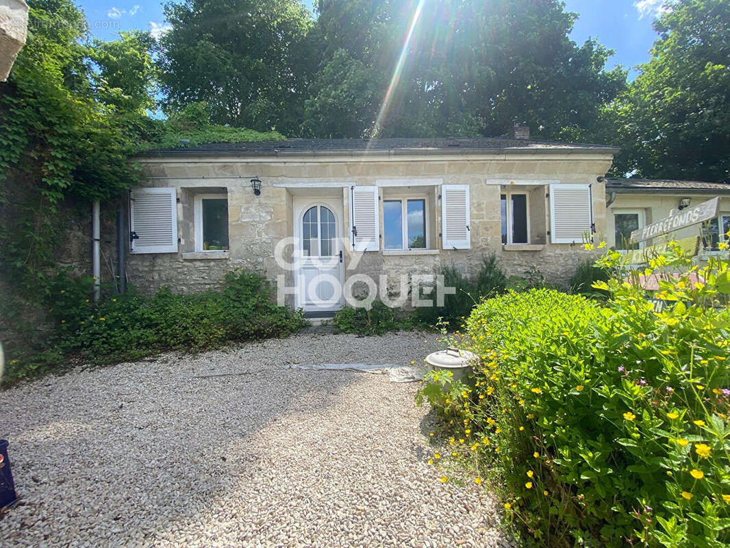 Appartement à PIERREFONDS