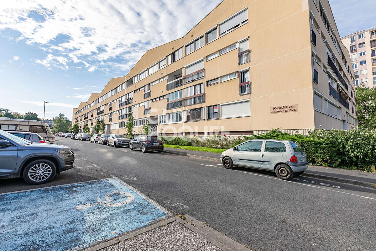 Appartement à COMPIEGNE