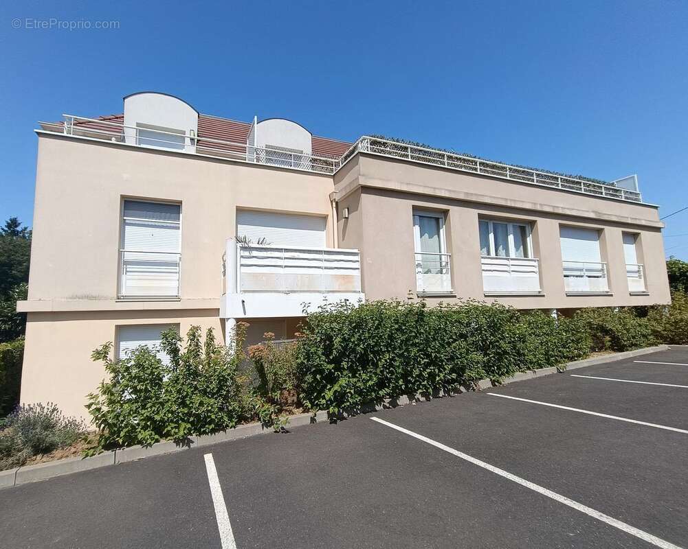 Appartement à MENNECY