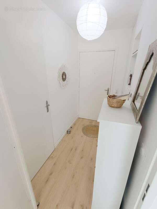 Appartement à MENNECY