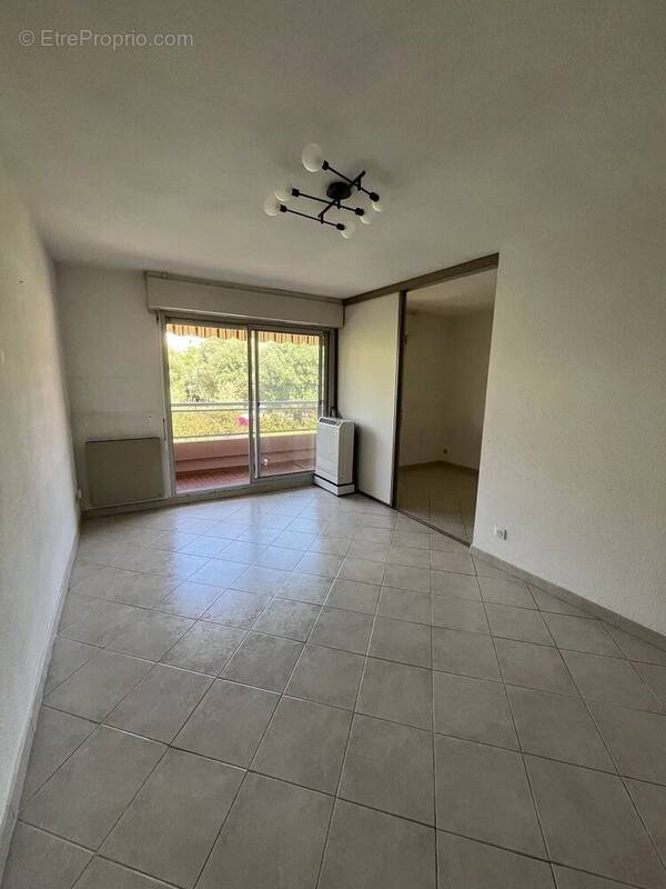 Appartement à ROQUEBRUNE-CAP-MARTIN