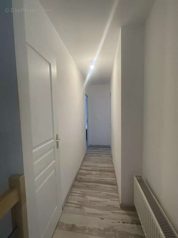 Maison à L&#039;ETANG-LA-VILLE