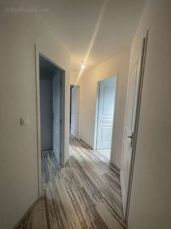 Maison à L&#039;ETANG-LA-VILLE