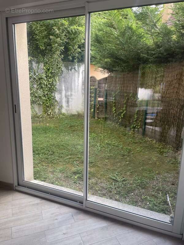 Maison à L&#039;ETANG-LA-VILLE