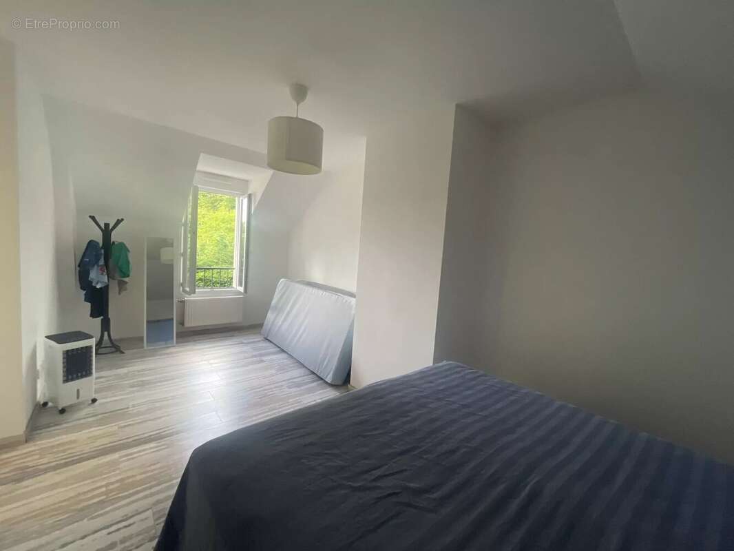 Maison à L&#039;ETANG-LA-VILLE