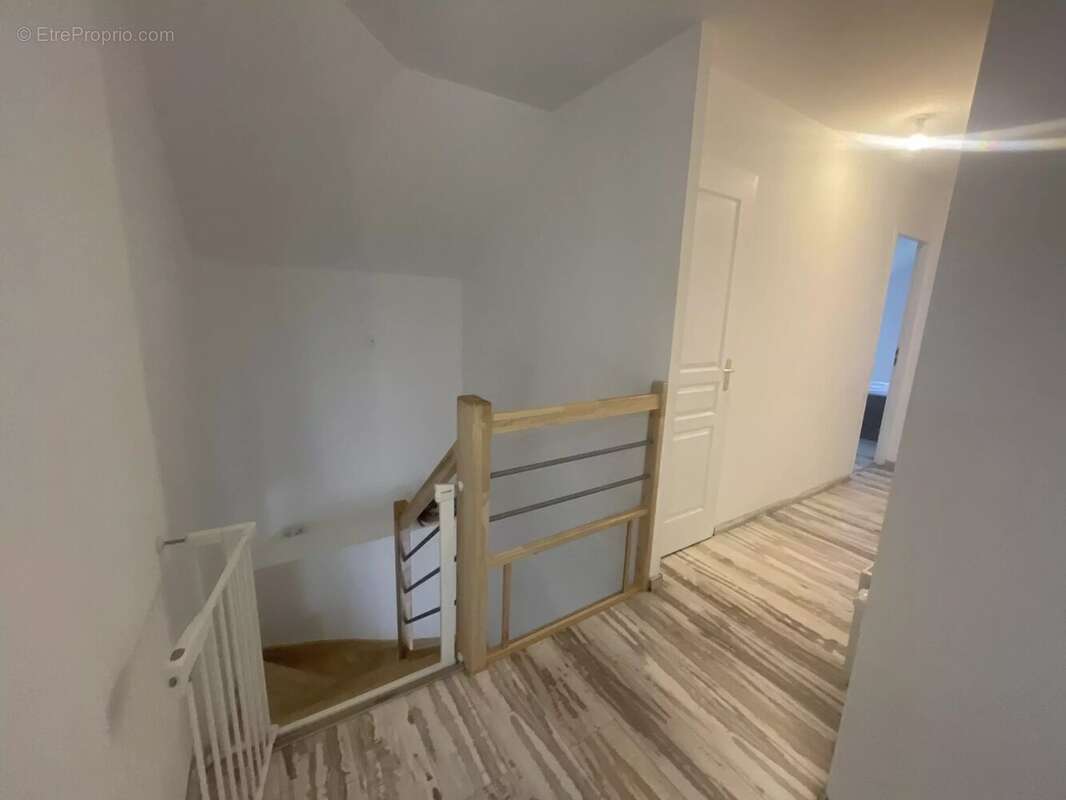 Maison à L&#039;ETANG-LA-VILLE