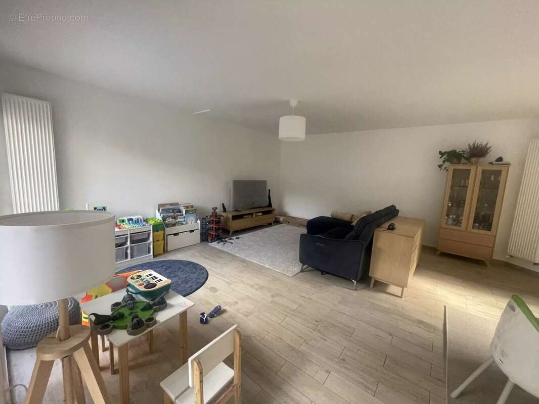 Maison à L&#039;ETANG-LA-VILLE